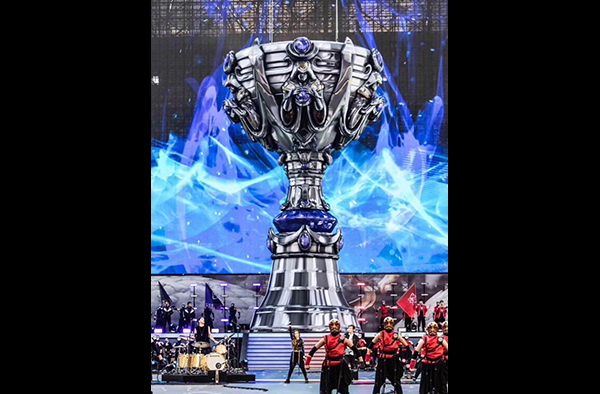 LPL历史首次有两支全华班打进MSI