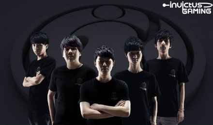 100 Thieves CEO花费$30,000进行箱子开启，获得$3,000刀具