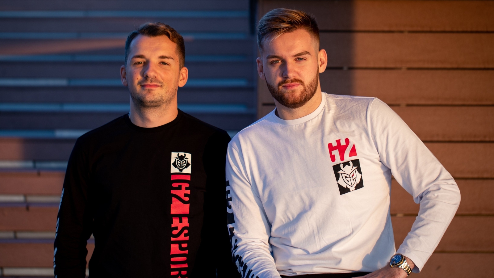 Royal Never Give Up 新年祝福：祝大家在蛇年好运连连，万事如意！